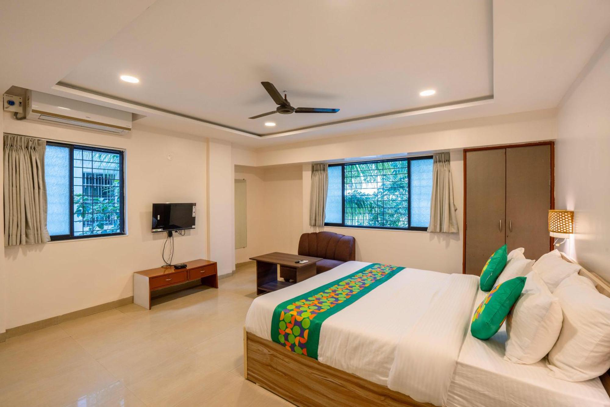 Treebo Royal Comfort Atithi 푸네 외부 사진